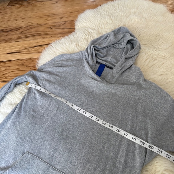 Kit and Ace Thin Light Hoodie Grey Size 6 - Picture 4 of 6